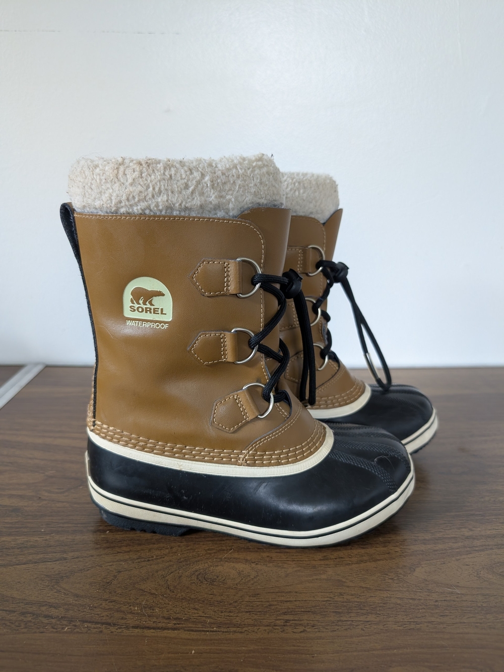 Sorel Kids Brown & Black Waterproof Snow Boots with Cream Fleece Collar